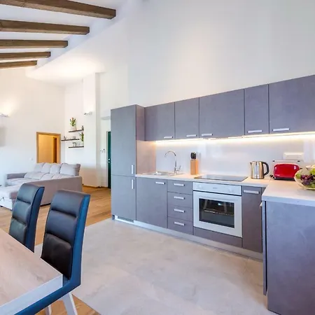 Nespola Penthouse Apartman Cavtat