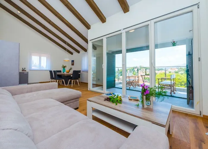 Nespola Penthouse Cavtat